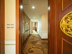 -华海酒店(茂名高铁站店)