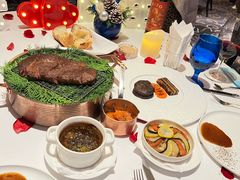 -AZUR聚(香格里拉饭店)