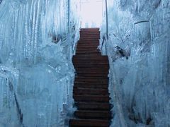-大平台龙居瀑布旅游区