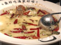 -江渔儿酸菜鱼(万科东荟城店)