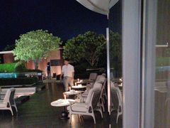 -瑰丽酒店·海吧·天际下午茶·现场DJ·天台酒吧