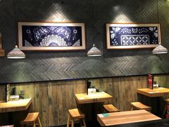 大堂-蒙自源过桥米线(红谷滩万达店)