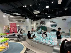 -MINI MARS KIDS CLUB亲子家庭中心(长宁天山店)