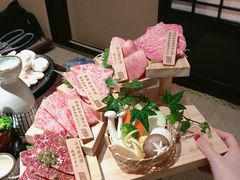 -山川小町·极番烧肉(新地假日广场店)