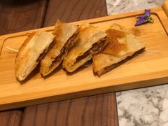 -渔语鱼新川菜Bistro(万象天地店)