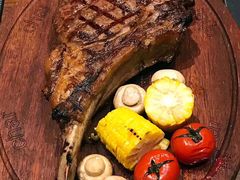 -恰餐厅及酒吧 CHAR Bar & Grill (北京丽都皇冠假日店)