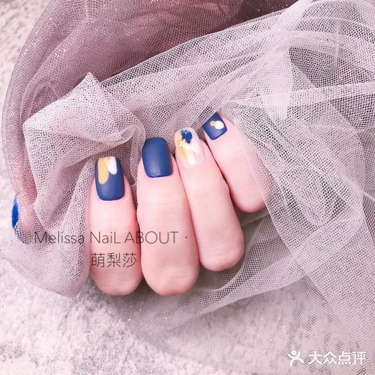 广州网红美甲萌梨莎美甲