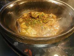 -鱼窝棚柴火铁锅炖(富山屯店)