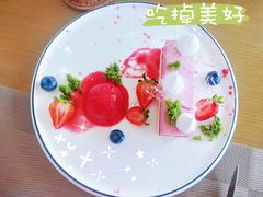 树莓芝士-杏荟旋转餐厅(广州爱群店)
