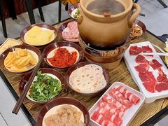 -碰湘地·鲜切牛肉麻辣烫(新世纪家园店)