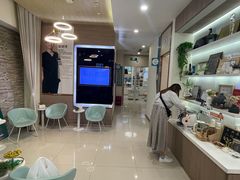 -维乐口腔(美维云门诊陆家嘴店)
