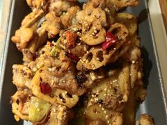 馋嘴香锅牛蛙-佬肥猫(国华广场店)