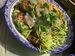 -快乐老家三鲜饺子东北菜(南六中路店)