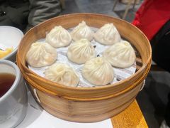 -馋三尺蟹粉小笼(人民广场店)
