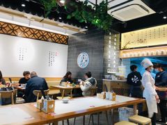 大堂-馋三尺蟹粉小笼(人民广场店)