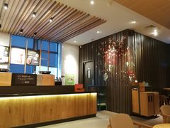 大堂-星巴克(汾阳路店)