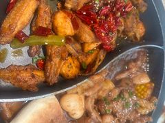 -多嘴超级肉蟹煲(中街恒隆故宫店)