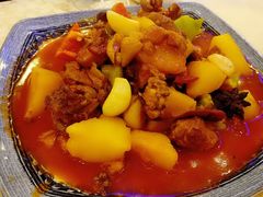 特色的大盘鸡-维吾尔餐厅(宜山路店)