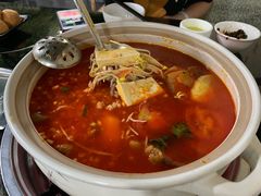 酸汤豆米火锅-黔府豆米火锅野菜馆(南马店)