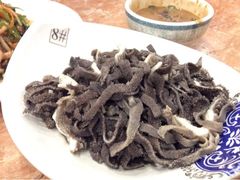 鱼头泡饼-东四民芳餐厅(世茂工三店)