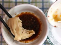 -正宗开封黄家灌汤小笼包子