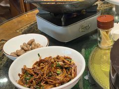 -逸兴楼·地道长沙菜(六沟垅店)