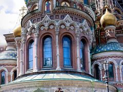 -滴血救世主教堂