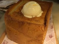 面包诱惑-绿茶餐厅(成都大悦城店)