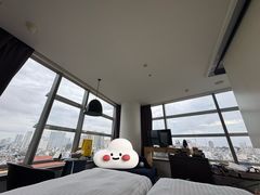 -西贡中心铂尔曼酒店