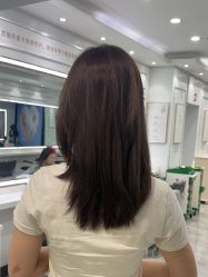 -镁连社·美联社