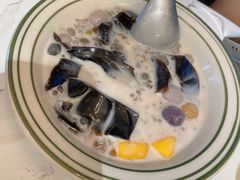 超级桃胶芋圆-堂屋糖水店(愚园店)