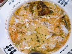 -渔语鱼酸菜鱼新川菜(来福士店)