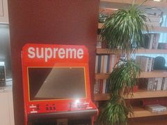 -优悦派·别墅派对轰趴馆(静安店)