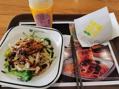 优质肉夹馍-魏家凉皮(大雁塔南广场餐厅)