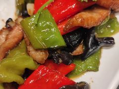 港式螺丝椒炒猪颈肉-大家乐(广州番禺祈福店)