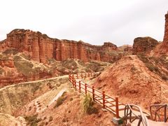 -冰沟丹霞旅游景区