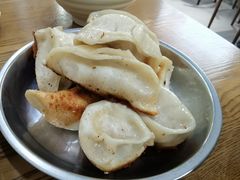 -黄阿姨锅贴大王(万航渡路店)