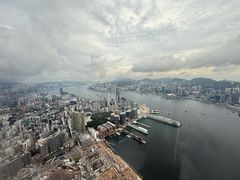 -OZONE 顶楼酒吧(香港丽思卡尔顿酒店)