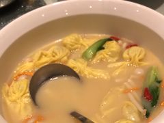-海派美食·家宴海鲜青岛菜·石锅鲽鱼头(东方城店)
