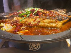 -鸣记脆皮烤鱼·海鲜烤鱼(三八广场店)