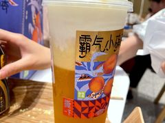 霸气小确杏-奈雪的茶(湖滨银泰in77C区PRO店)