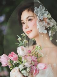 -雪中彩影婚纱摄影·微光艺术中心