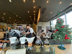 -星巴克臻选(湖滨道店)
