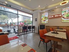 -程胖娃重庆小面(嘉禾金铂店)