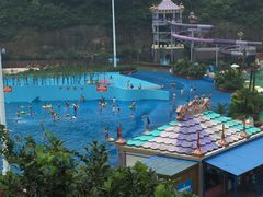 -平湖九龙山乐满地水上乐园