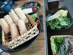 -湊湊火锅·茶憩(上海合生汇店)