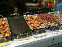 -鑫海汇海鲜烤肉火锅自助(七彩城店)