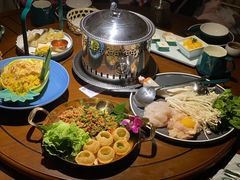 打抛鸡肉米-曼泰·泰餐(江南环球港店)