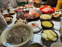 -瓜西西重庆火锅(花溪店)