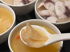 -鲜入唯煮·港式海鲜牛肉火锅(金宝街店)